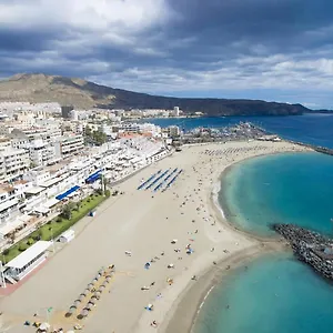 https://borinquen-playa-de-las-americas-tenerife.tenerifehoteles.net