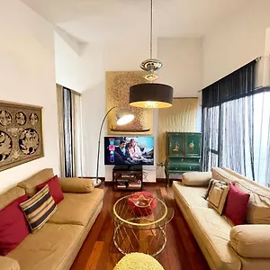  Apartment Atico En Plaza De La Constitucion 3 Bedrooms Spanien